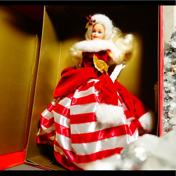 1994 BARBIE Winter PEPPERMINT PRINCESS DOLL - Picture 6 of 9